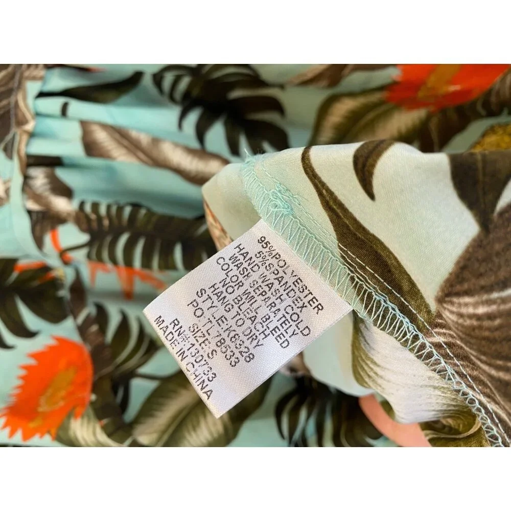 Umgee Women's Teal Mint Cheetah Palm Tropical Floral Top Blouse Size Small New - Picture 5 of 6